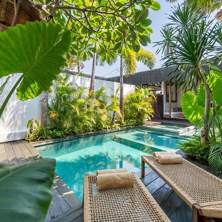 Villa Yogi Surf 2 Canggu Екстер'єр фото