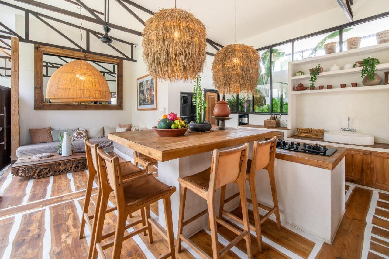 Villa Yogi Surf 2 Canggu Екстер'єр фото