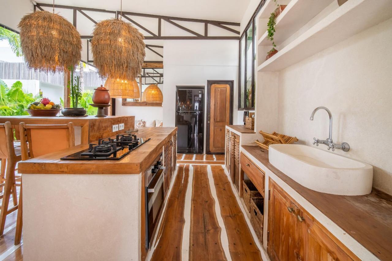 Villa Yogi Surf 2 Canggu Екстер'єр фото