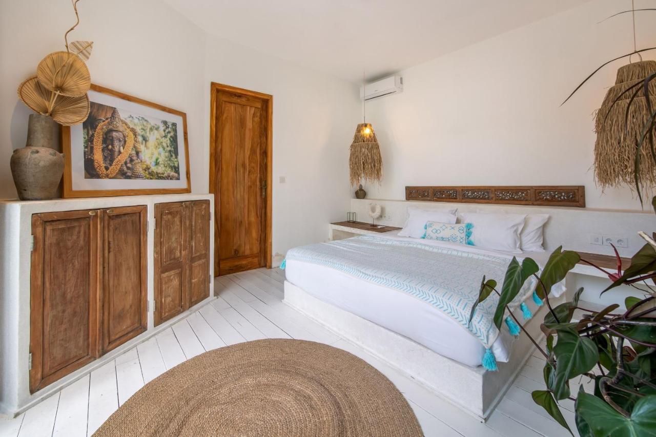Villa Yogi Surf 2 Canggu Екстер'єр фото
