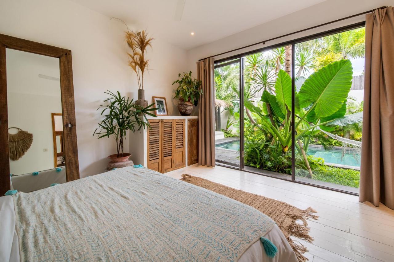 Villa Yogi Surf 2 Canggu Екстер'єр фото